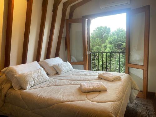 Chalé Lavanda 4 km do centro Capivarí in Campos Do Jordao, Brasil