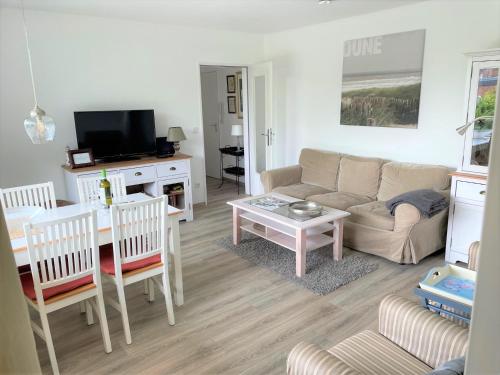 Helle Strandwohnung — 4-Star Luxury Hotel in Wyk Auf Foehr, Germany