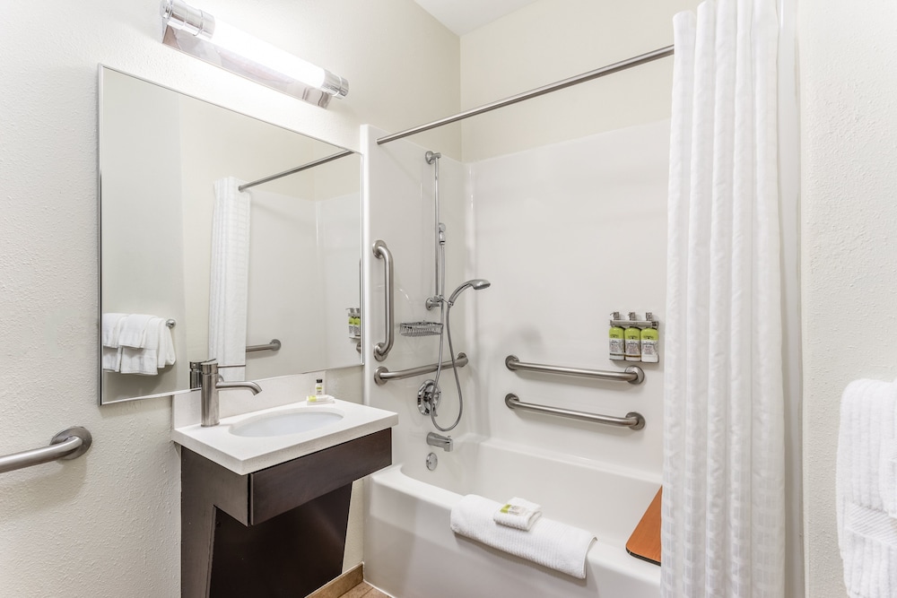 Candlewood Suites Aurora Naperville by IHG - photo 13