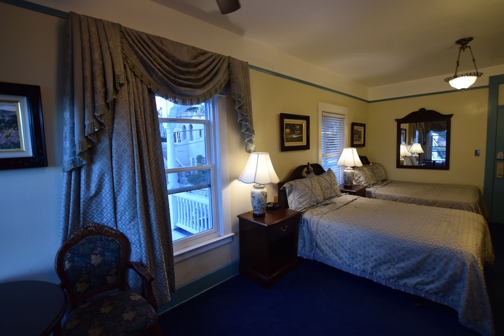 Studio 9 Hotel Catalina - photo 16