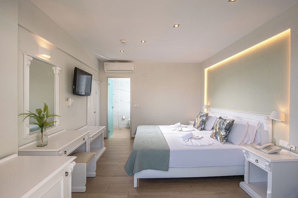 Alexander House — 4-Star Luxury Hotel in Irakleion, Greece