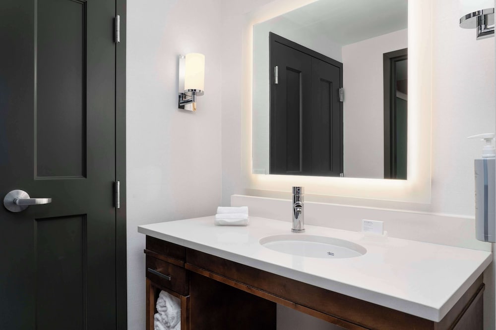 Homewood Suites by Hilton Boston Brookline Longwood Medical - photo 41
