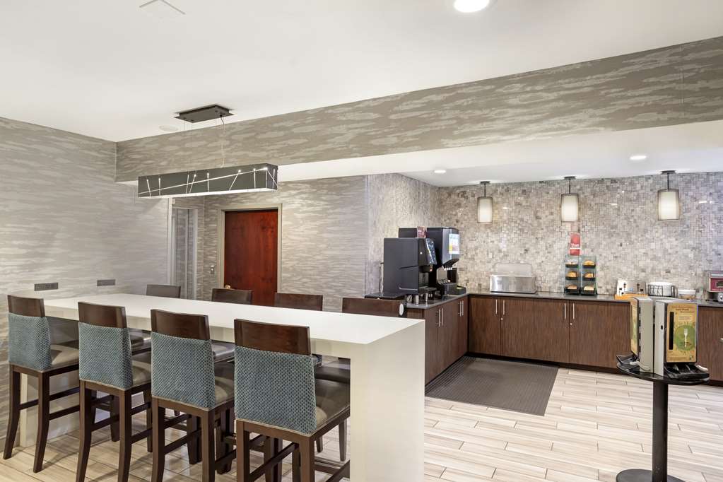 Best Western Plus Fairfield Hotel - photo 34
