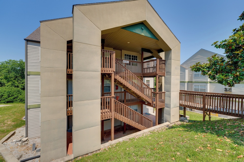 Branson Condo w Lake Access Resort Amenities - photo 27