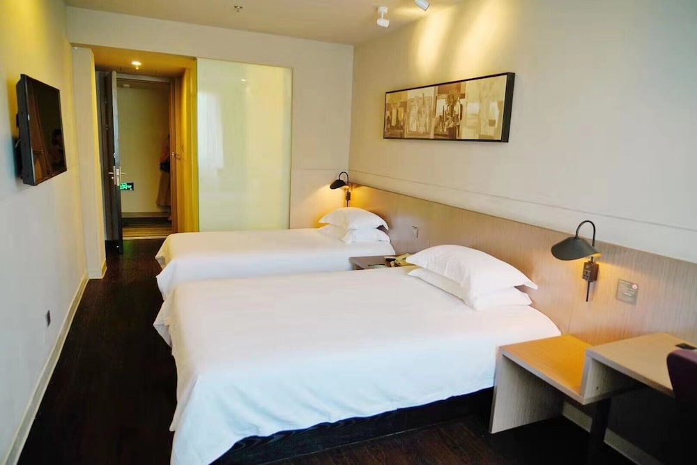 Jinjiang Inn Select - last minute hotel in Shanghai