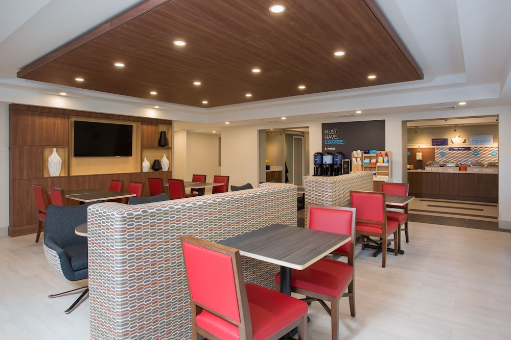 Holiday Inn Express Chelmsford by IHG - photo 29