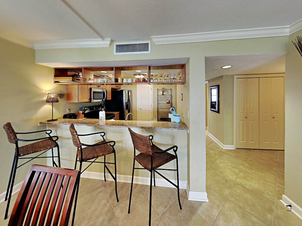 Regency Towers by Southern Vacation Rentals - photo 180