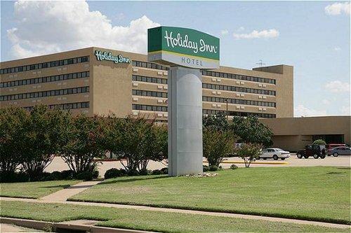 Hotel at Wichita Falls - featured photo