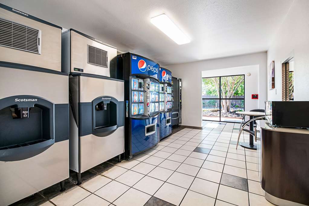 Motel 6 Corpus Christi TX Northwest - photo 26