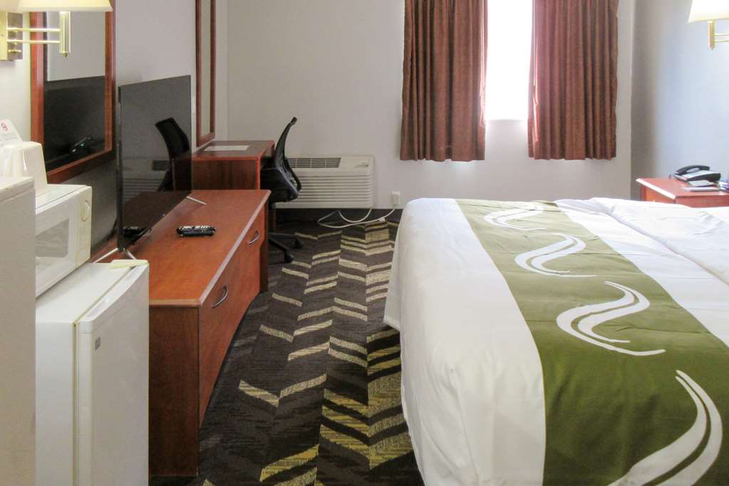 Rodeway Inn Salina - photo 10