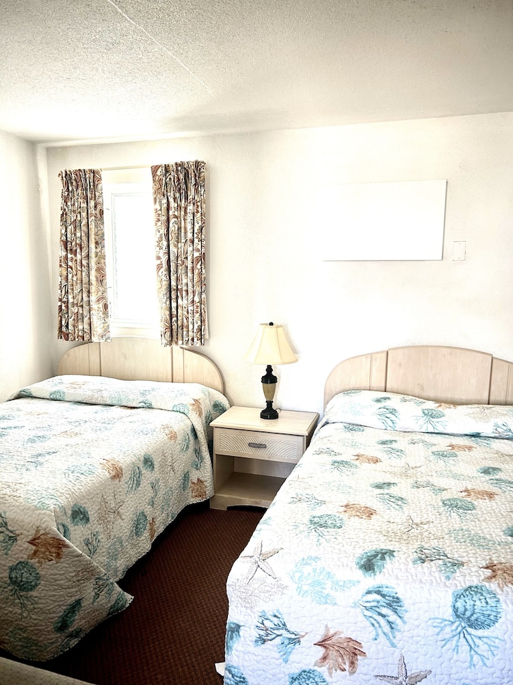 Ivan Hoe Motel - photo 10