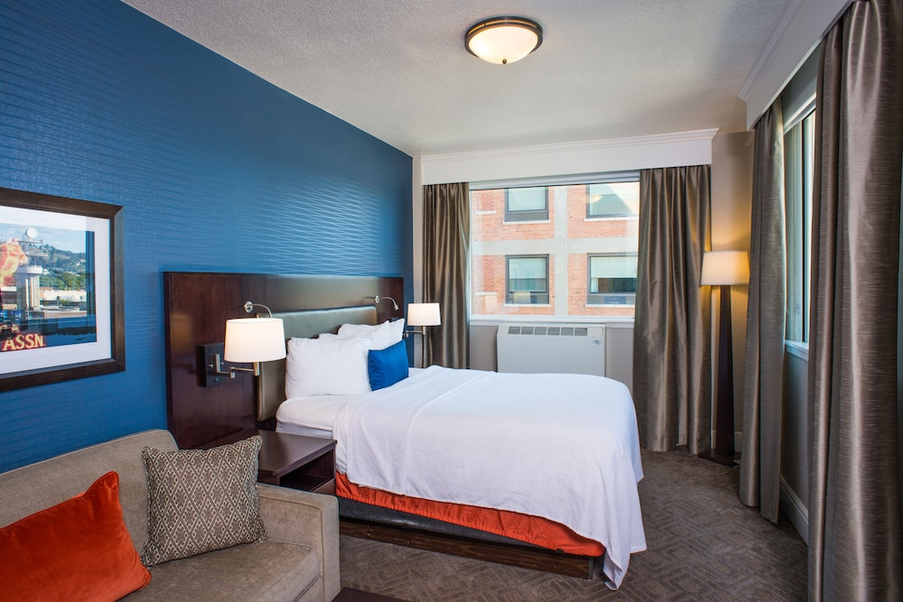 Hotel Alex Johnson Rapid City Curio Collection by Hilton - photo 10