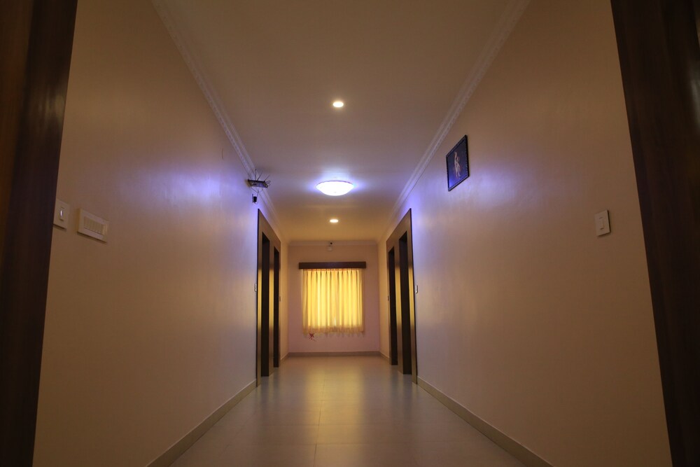 Hotel Kumud Plaza — Bhubaneshwar — photo 2