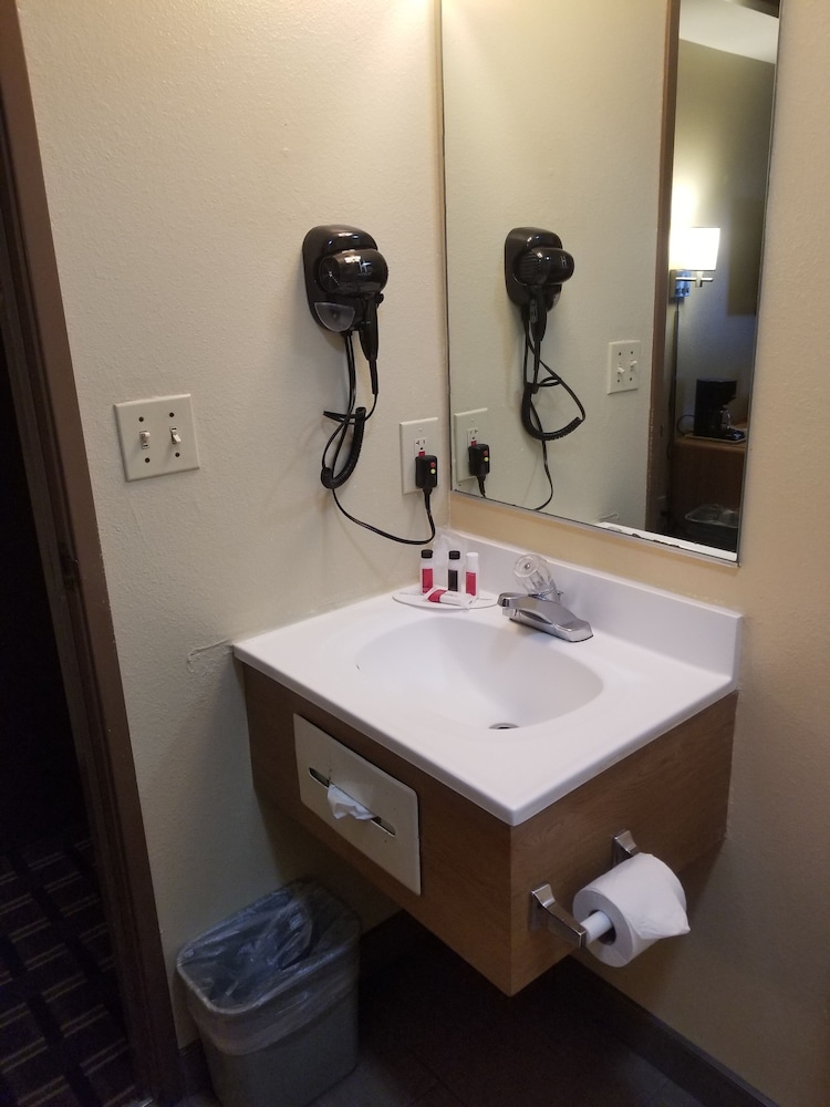 Super 8 by Wyndham Carson City Lake Tahoe - photo 18