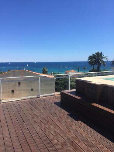 Magnifique Studio A 2 Mn De La Mer — Vallauris