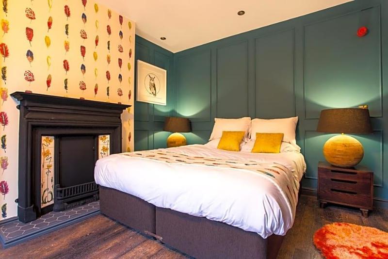 Eagle and Child Ramsbottom — hotel in Bury