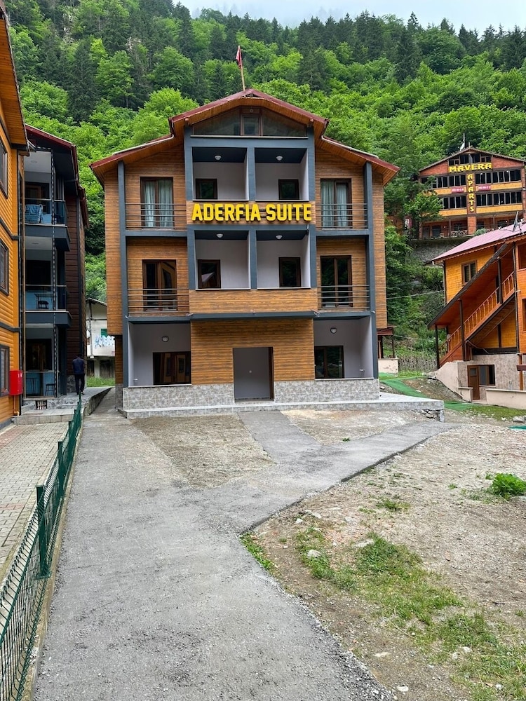 Aderfia Suite Hotel - carbon neutral hotel in Caykara