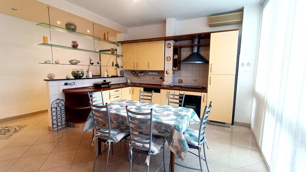 Europa 41 — 4-Star Luxury Hotel in Diano Marina, Italy