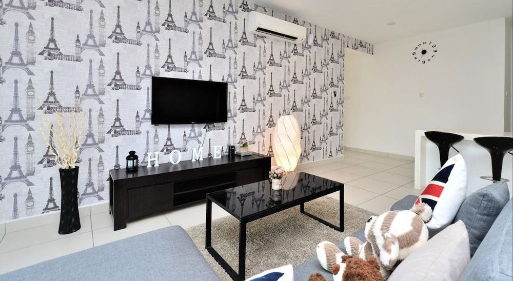 Crystal Suites - carbon neutral hotel in Putrajaya