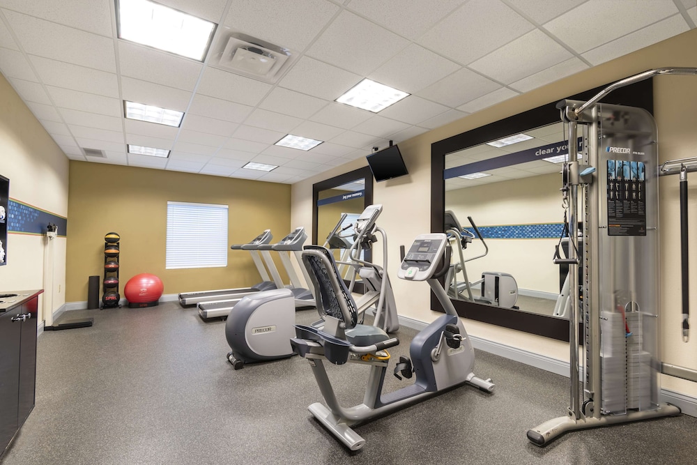 Hampton Inn & Suites Fort Myers Colonial Blvd - photo 33