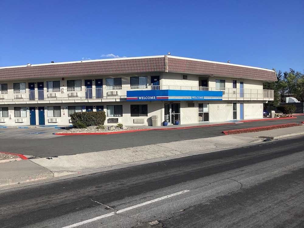 Motel 6 Reno NV Livestock Events Center - featured photo