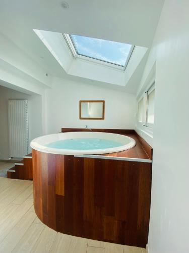 Kerannette Spa Plage et centre ville in Perros-Guirec, France