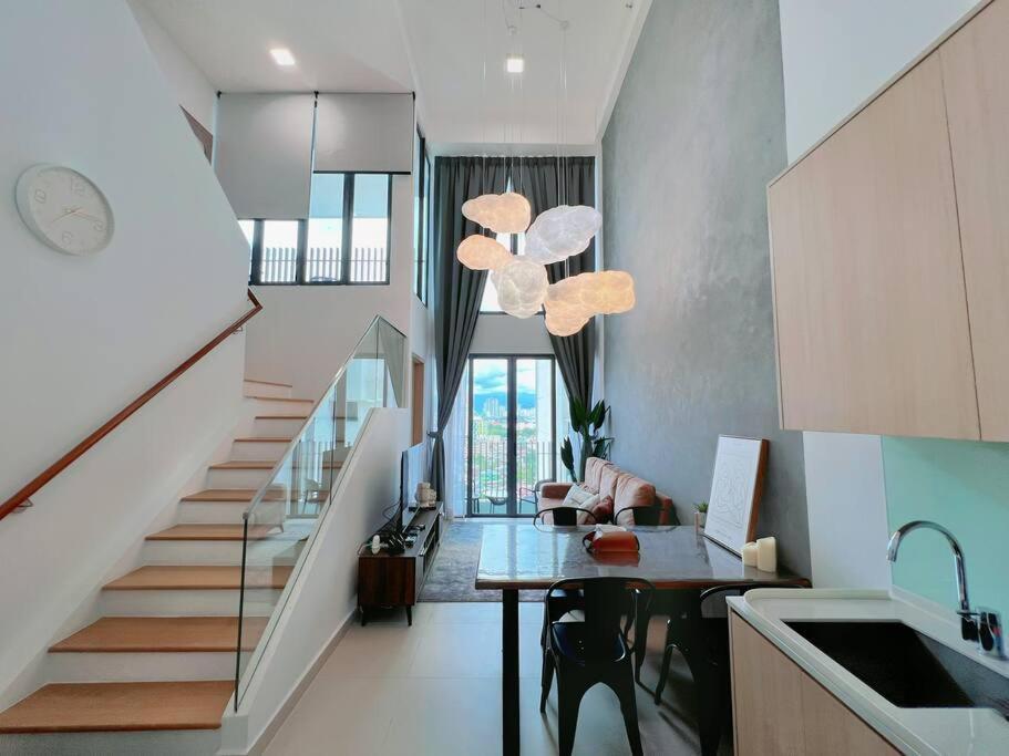 7PX 2BR Family Gathering Loft @ Colony Near Quill City Mall & Monorail — 4-Star Luxury Hotel in Kuala Lumpur, Malaysia