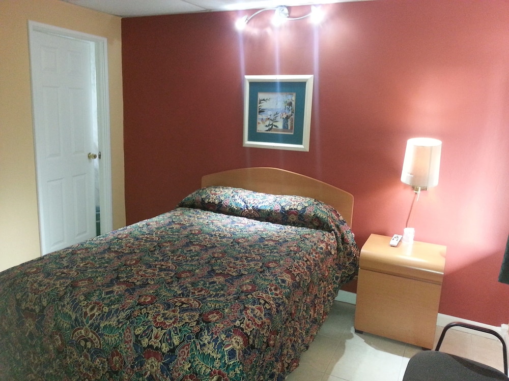 Sunny South Motel - photo 2