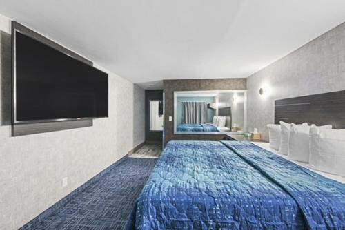 Hotel Opus Bronx - photo 22