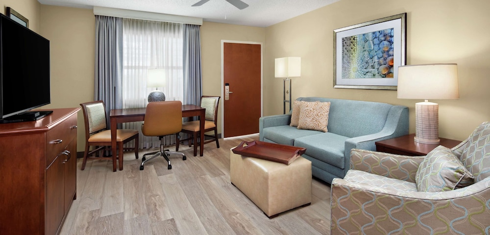 Embassy Suites by Hilton Destin Miramar Beach - photo 7