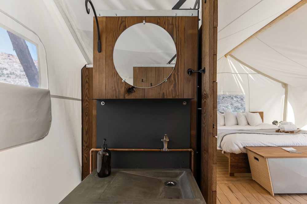 Under Canvas Zion - photo 33
