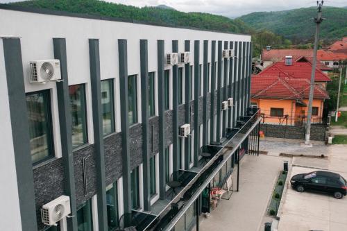 TisArt Accomodation - carbon neutral hotel in Tismana
