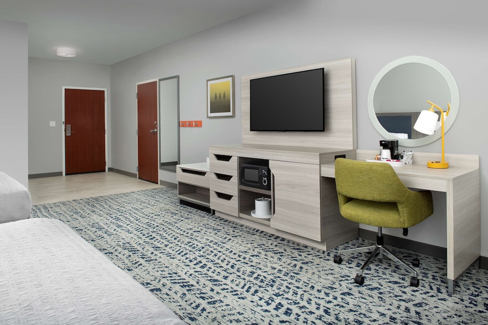 Hampton Inn Duncan - photo 18