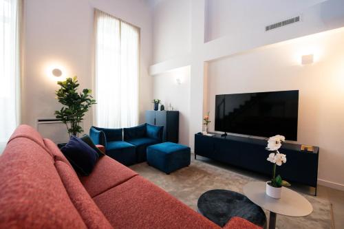 Palazzo Cervi duplex superior — 4-Star Luxury Hotel in Salo, Italy