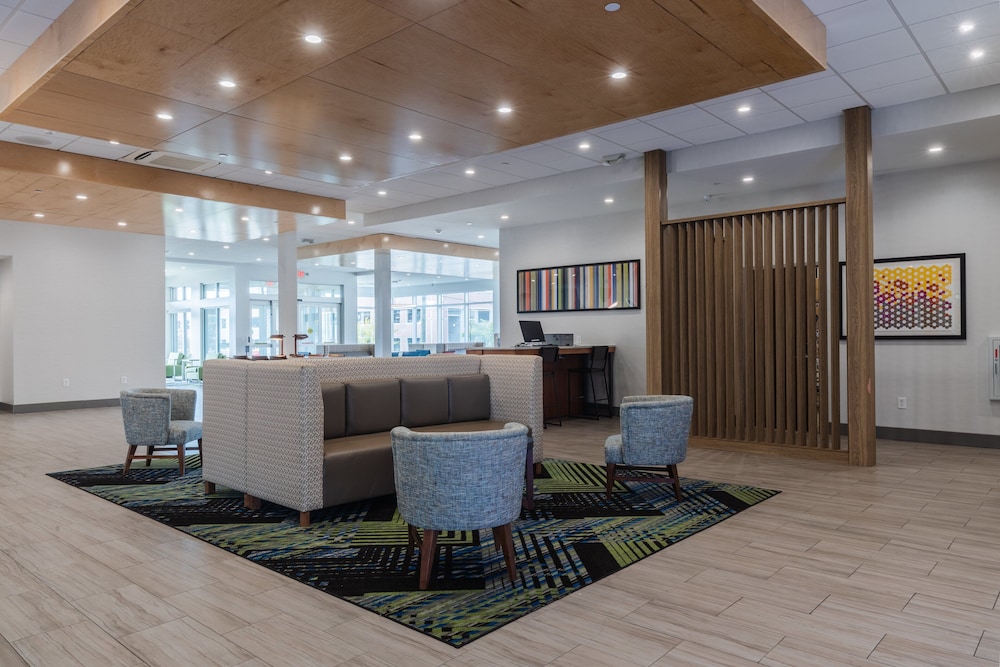 Holiday Inn Express & Suites Columbia Downtown The Vista by IHG - photo 37