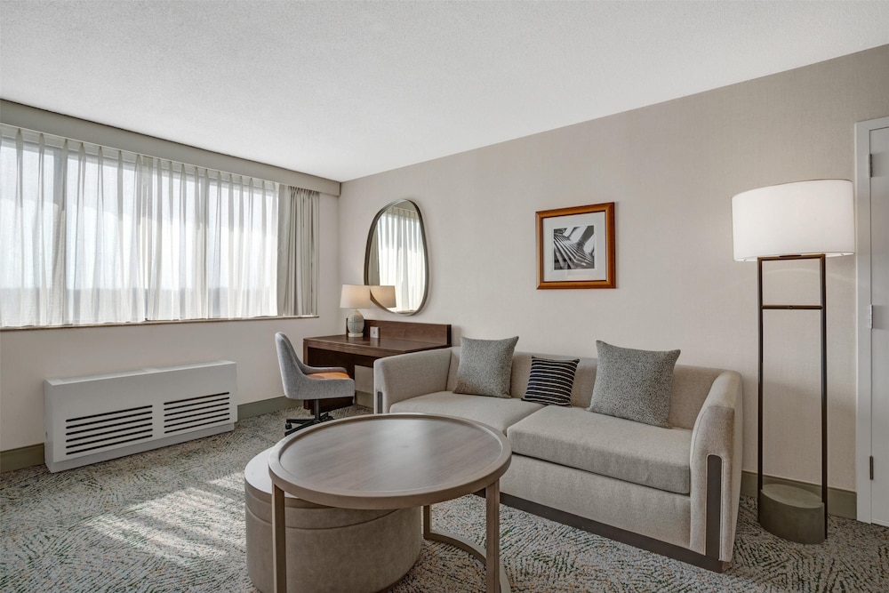 Hilton Arlington National Landing - photo 71