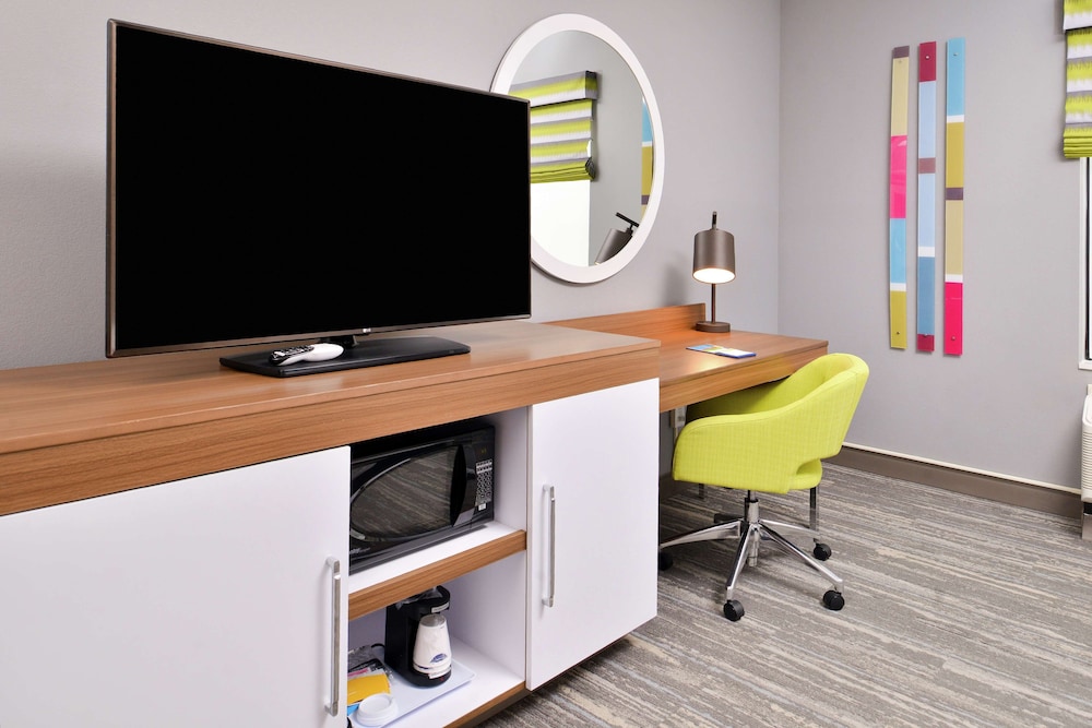 Hampton Inn & Suites St. Paul Oakdale Woodbury - photo 7