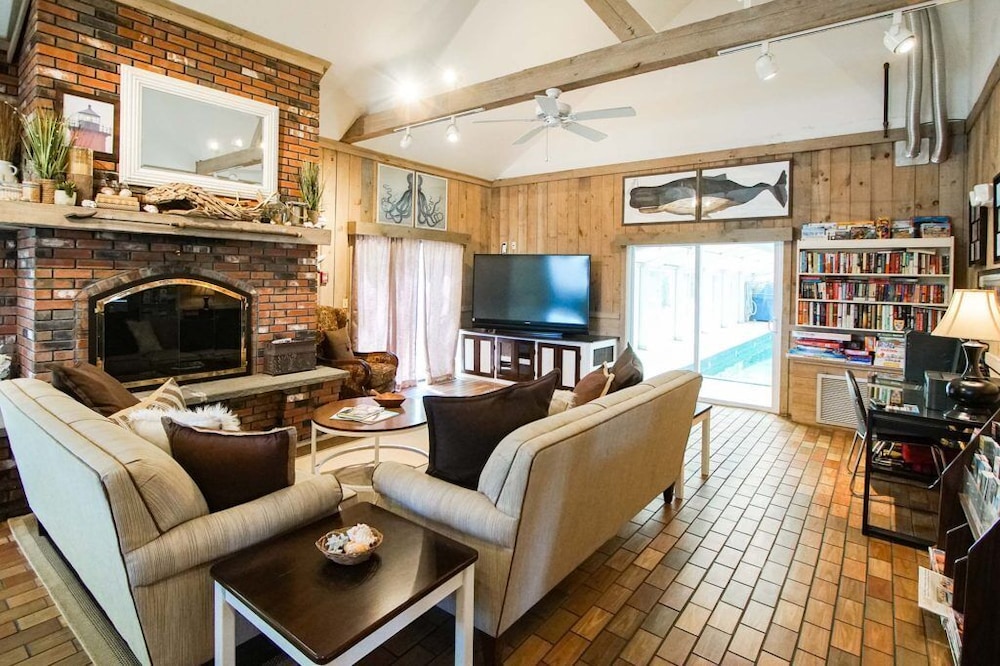 Cape Winds Resort - photo 25
