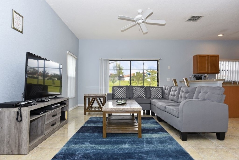 High Grove Resort 320 VSPLJGIE Five Bedroom House - photo 4