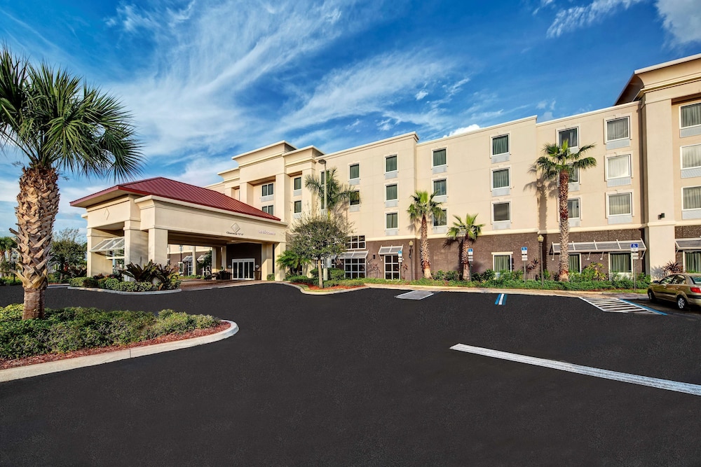 Hampton Inn & Suites Stuart North - photo 2