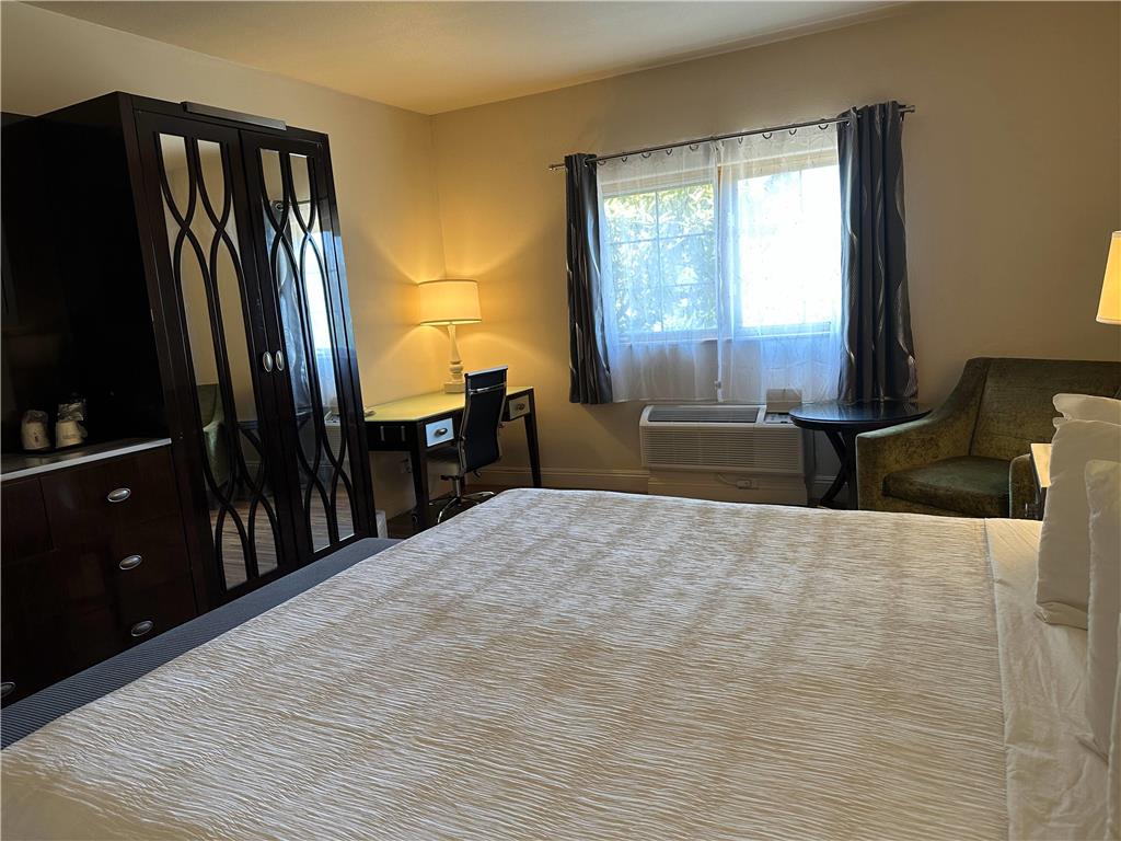 Rocklin Park Hotel Trademark Collection by Wyndham - photo 25