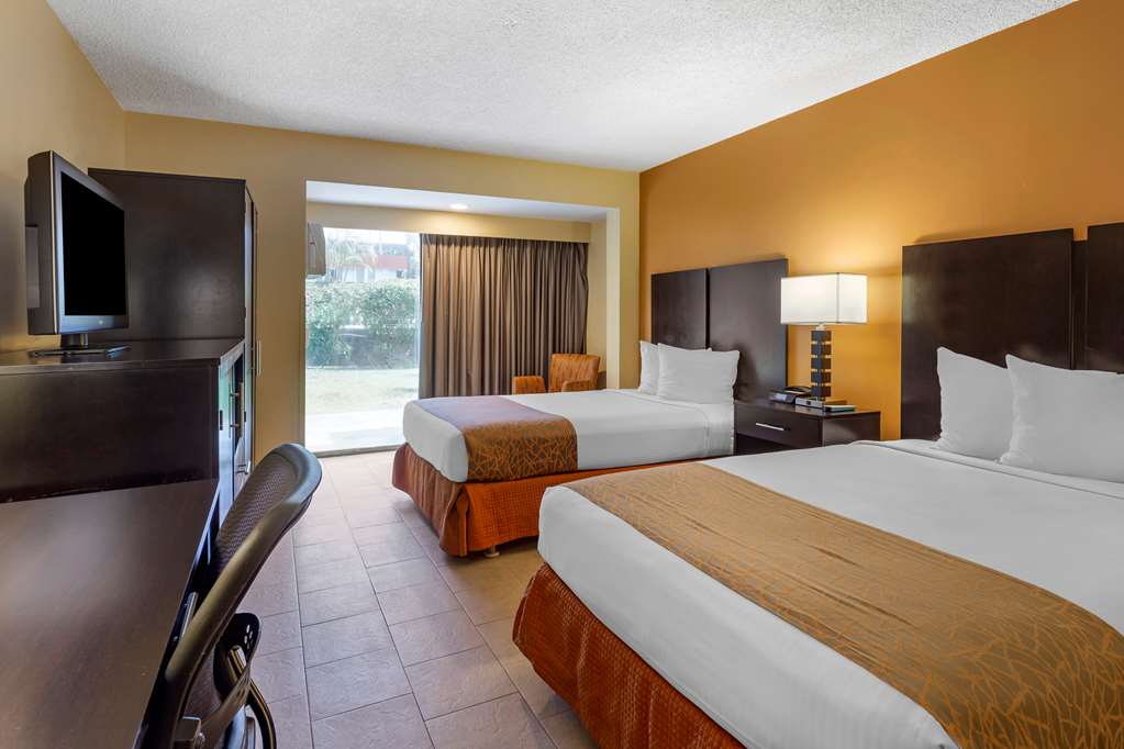 Best Western The Plaza Hotel Honolulu Airport Free Breakfast - photo 39