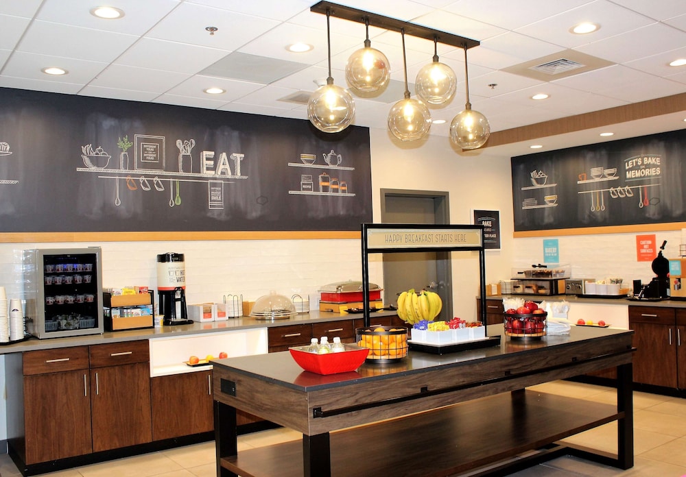 Hampton Inn Lexington NC - photo 52