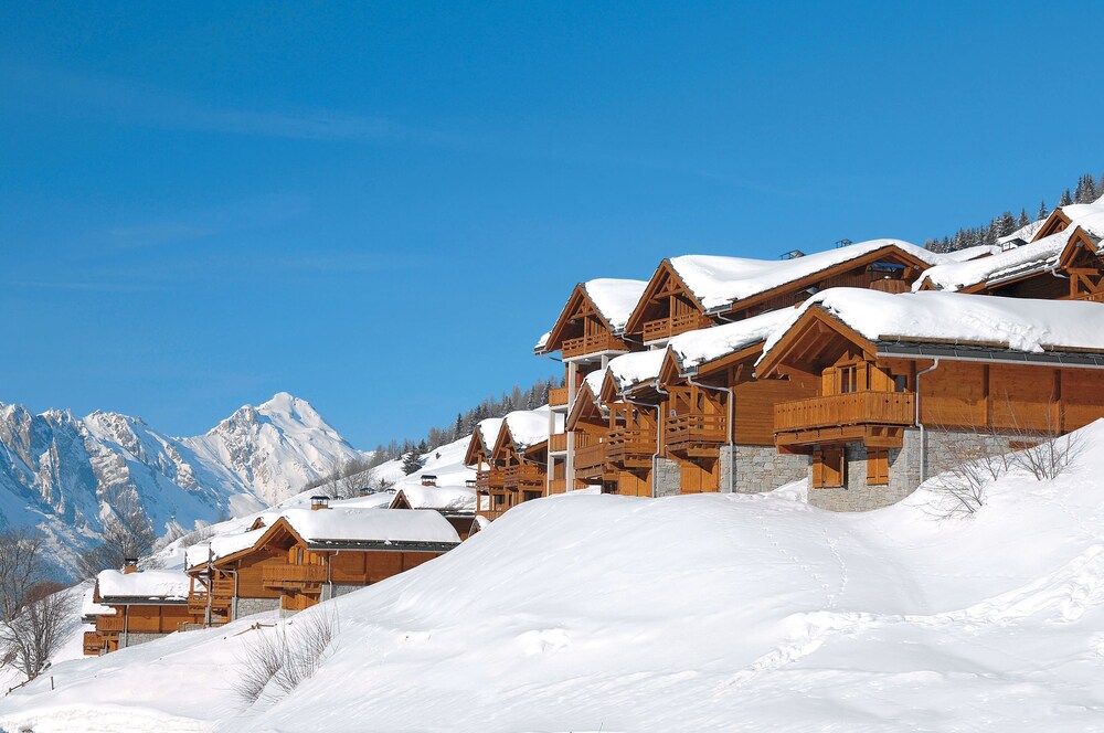 Résidence Odalys Le Grand Panorama 1 in Aix-Les-Bains, France