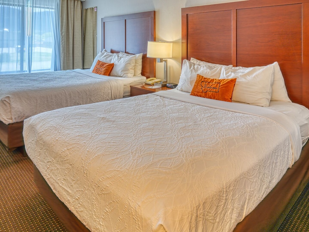 Yellowstone River Inn & Suites - photo 11