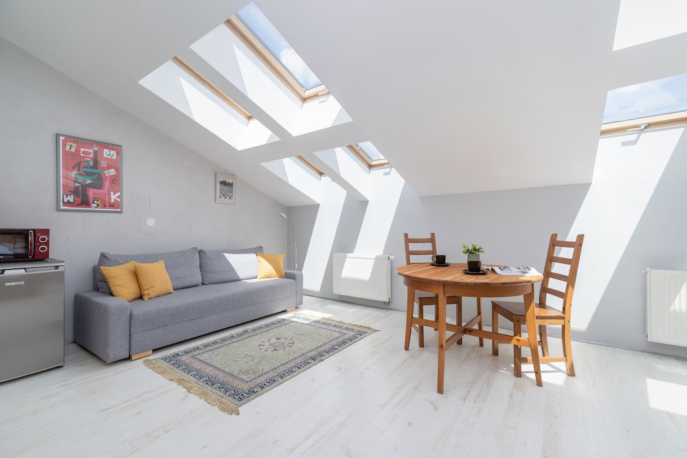 Sunny Studio Mostowa Krakow Kazimierz by Nolegi Renters — 4-Star Luxury Hotel in Krakow, Poland