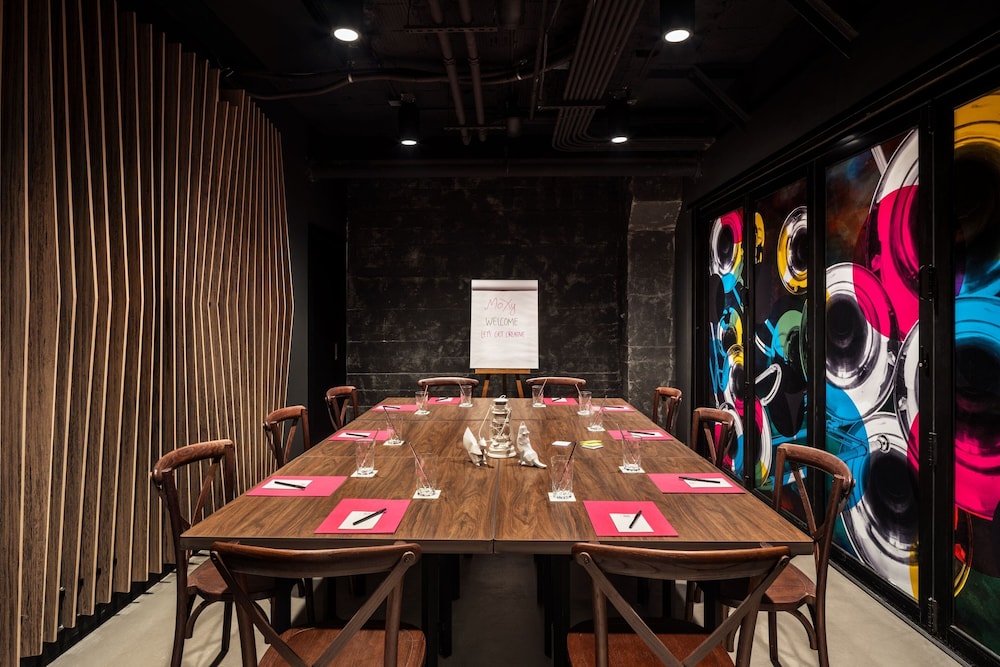 Moxy Springfield Downtown - photo 41