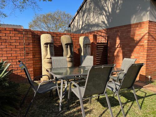Centurion Ambient Townhouse — 4-Star Luxury Hotel in Centurion, South Africa