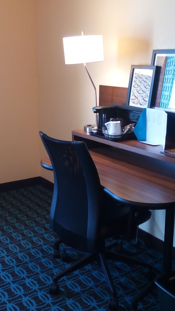 Fairfield Inn & Suites by Marriott Tifton - photo 17