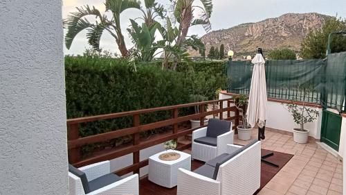 Casa Vacanze Donna Paolina — 4-Star Luxury Hotel in Bagheria, Italy